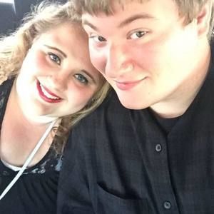 Meet your Posher, Dani