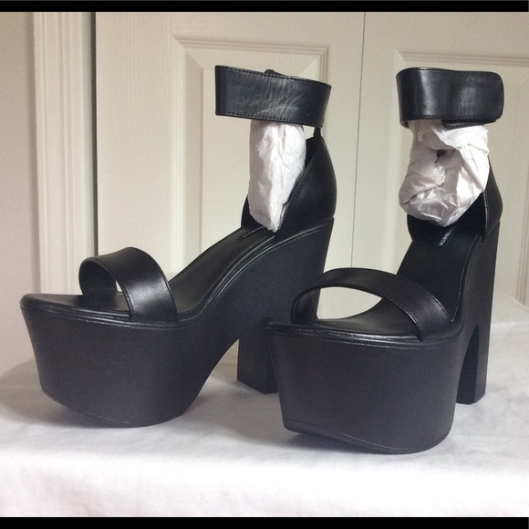Windsor Smith Leather Platform Sandals - Picture 3 of 5