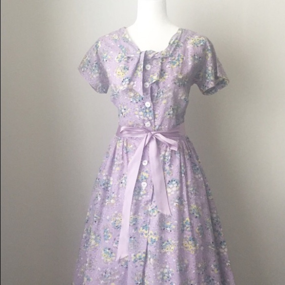 True Vintage 1940's Dress.