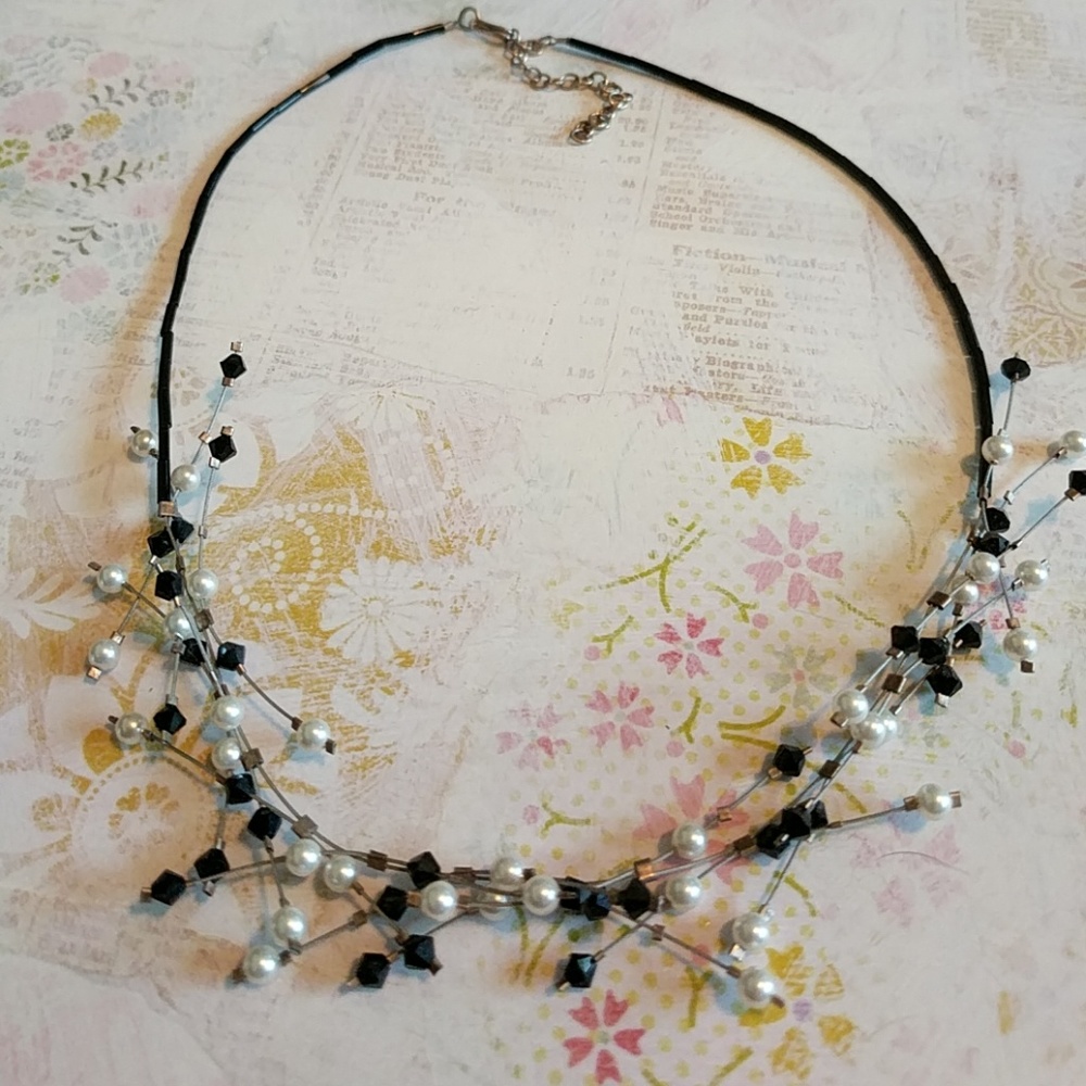 Beaded necklace