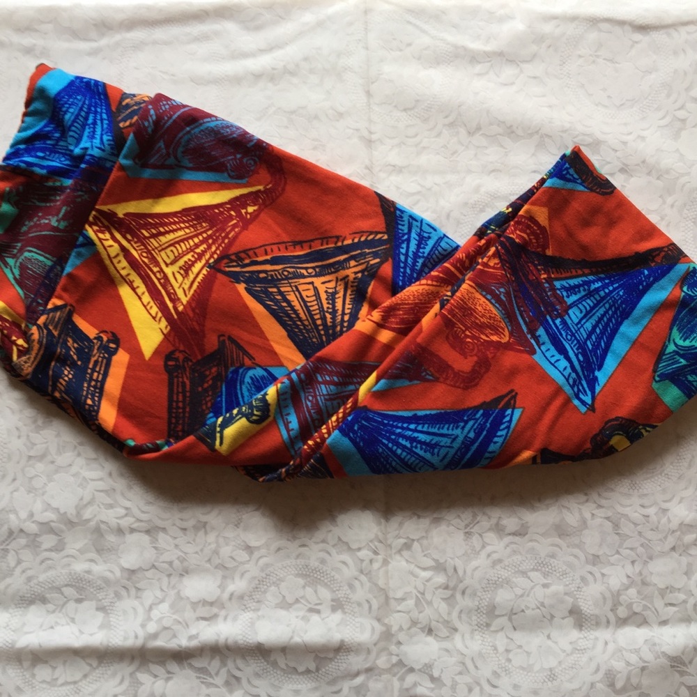 Lularoe os phonograph leggings