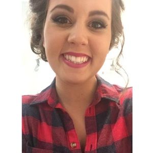 Meet your Posher, Maddie