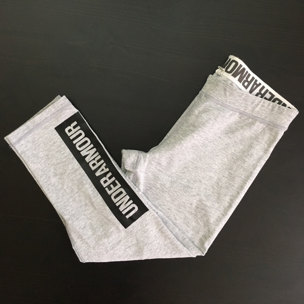 Under Armour Crop Heather Gray XS
