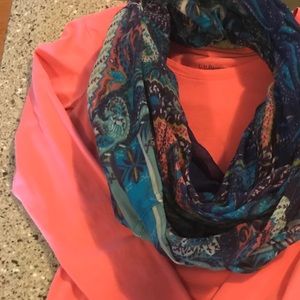 Long Sleeve shirt with scarf