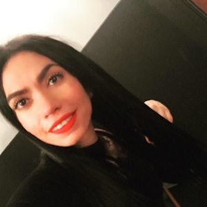 Meet your Posher, Maria laura