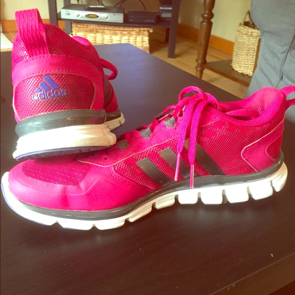 Women's adidas! - Picture 1 of 5