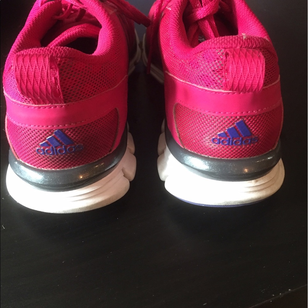 Women's adidas! - Picture 3 of 5