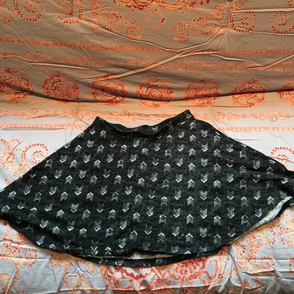 pacsun Nollie skater skirt size small