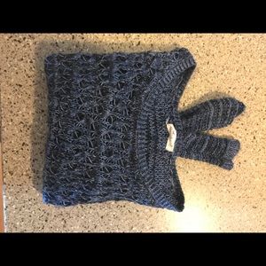 Hollister sweater