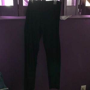 Black leggings