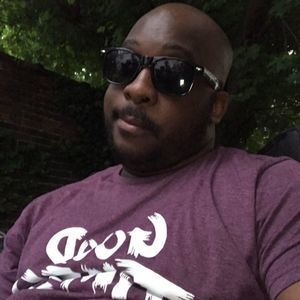 Meet your Posher, Dustin