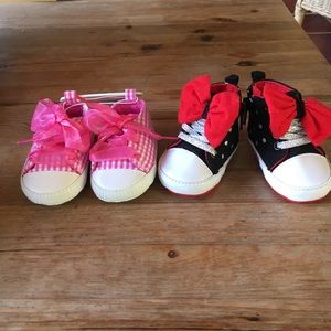 BABY SNEAKERS