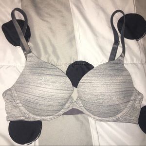32A VS Push Up Bra