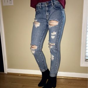 Brandy Melville Boyfriend Jeans