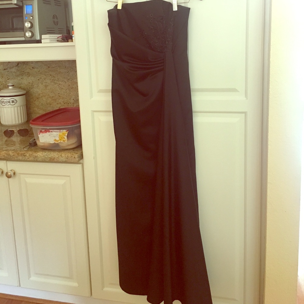 Black formal Dress - Size 8