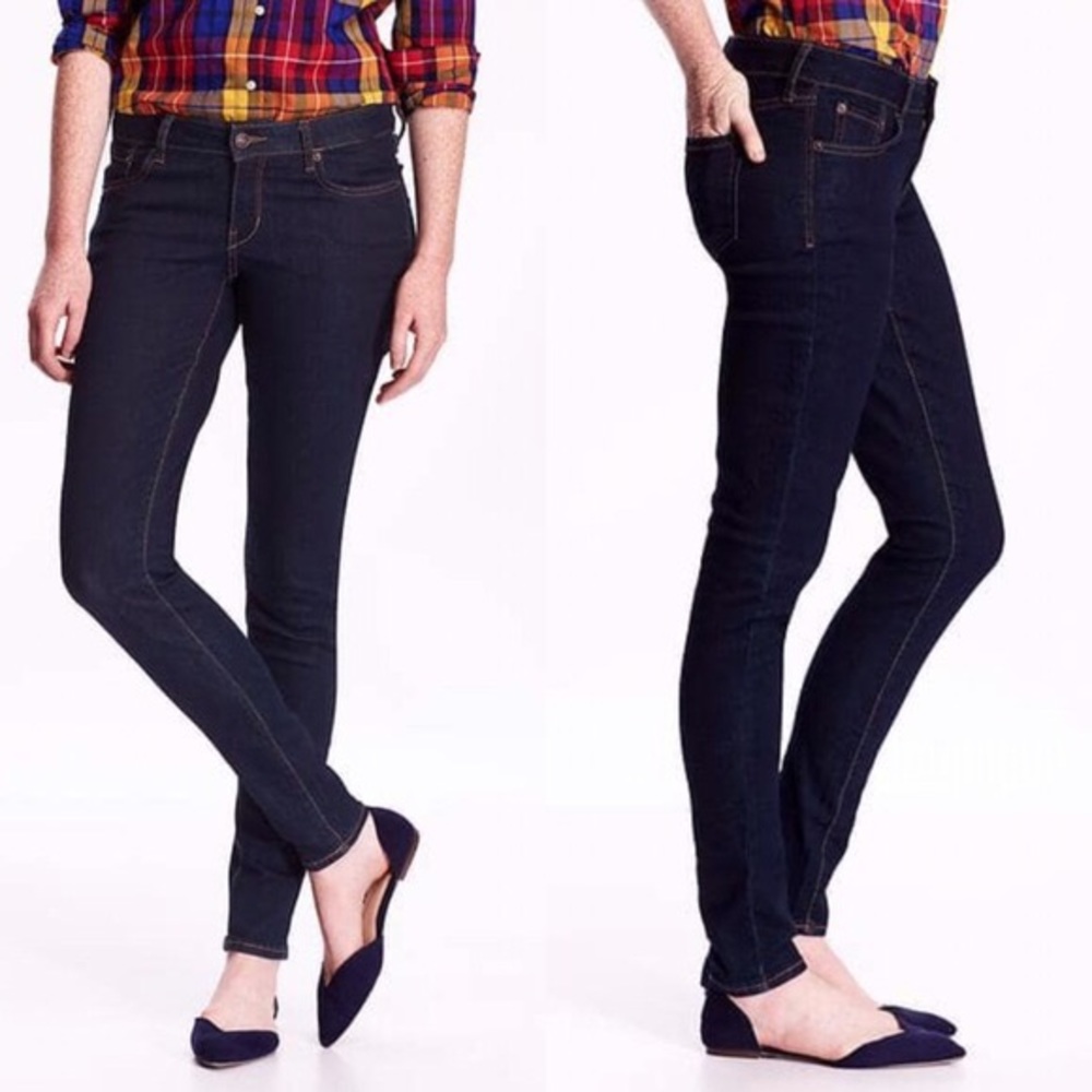Old Navy NWOT Low Rise Rockstar Skinny Jeans