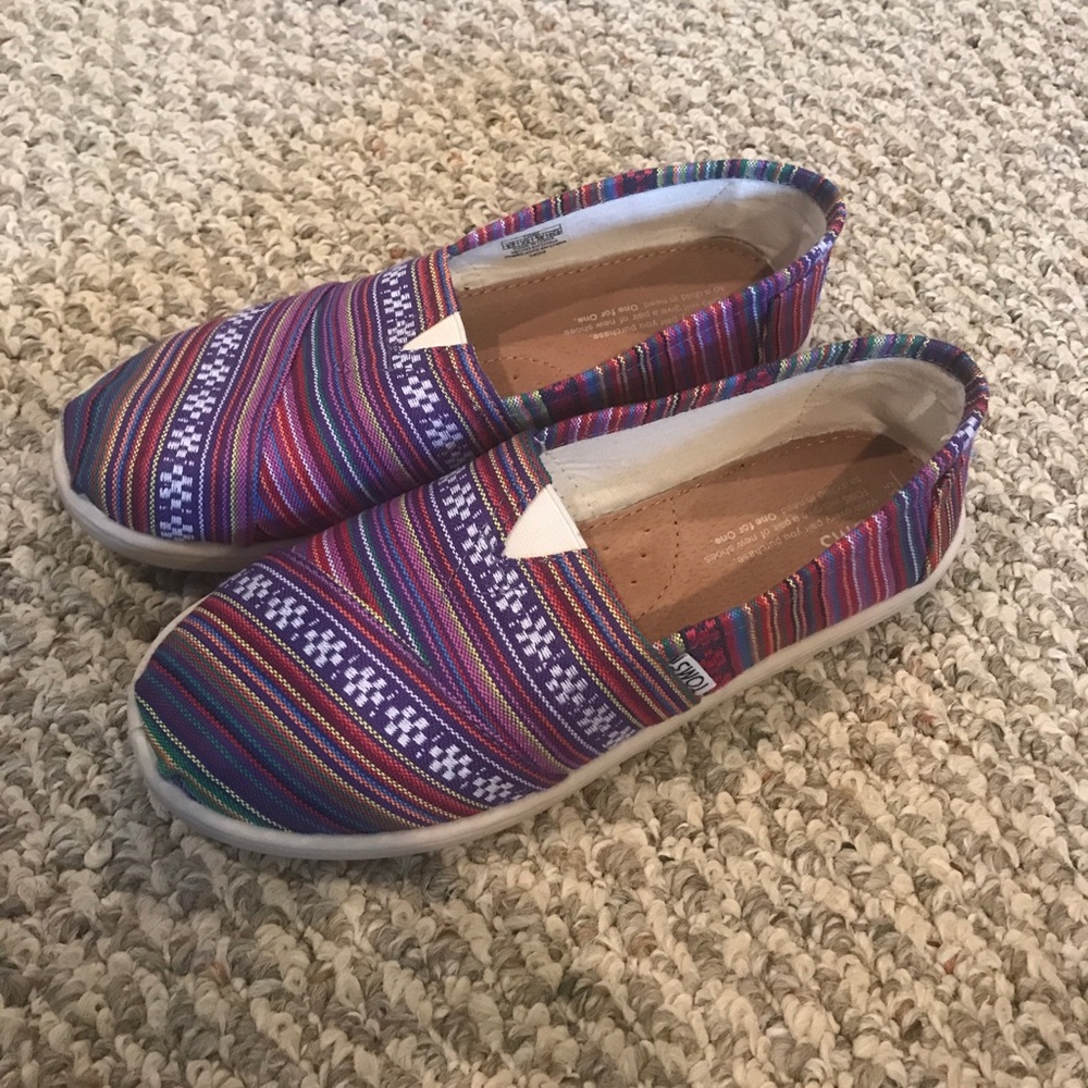 Toms multicolor striped shoes