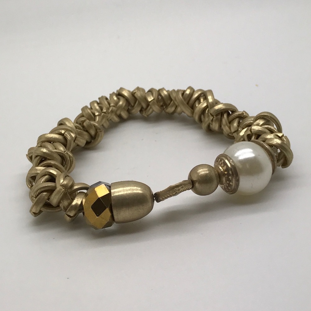 Gold plated pearl bracelet
