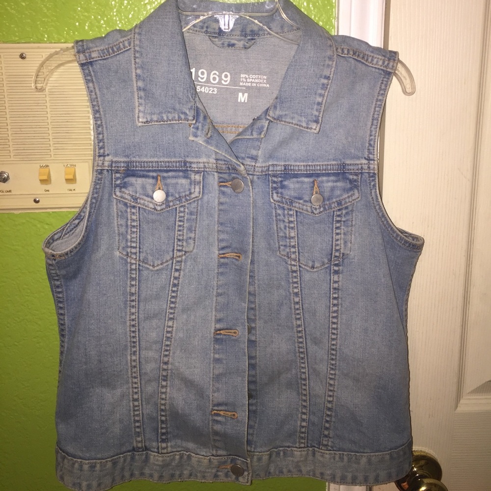 Light Wash Jean Jacket