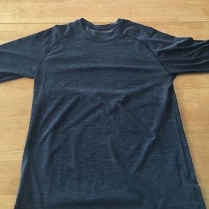 Lululemon Metal Vent LS