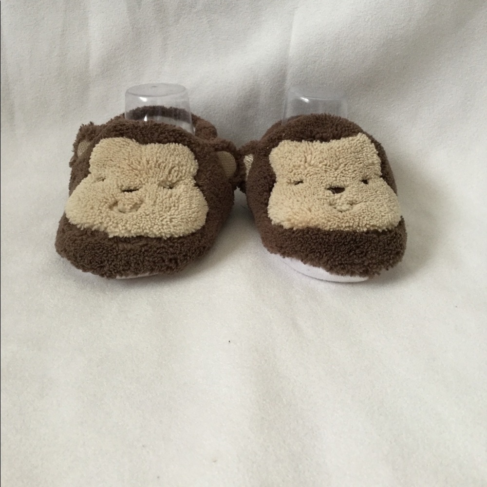 Monkey shoes