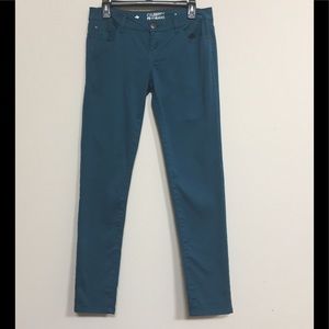 Turquoise Celebrity Pink jeans- like new!