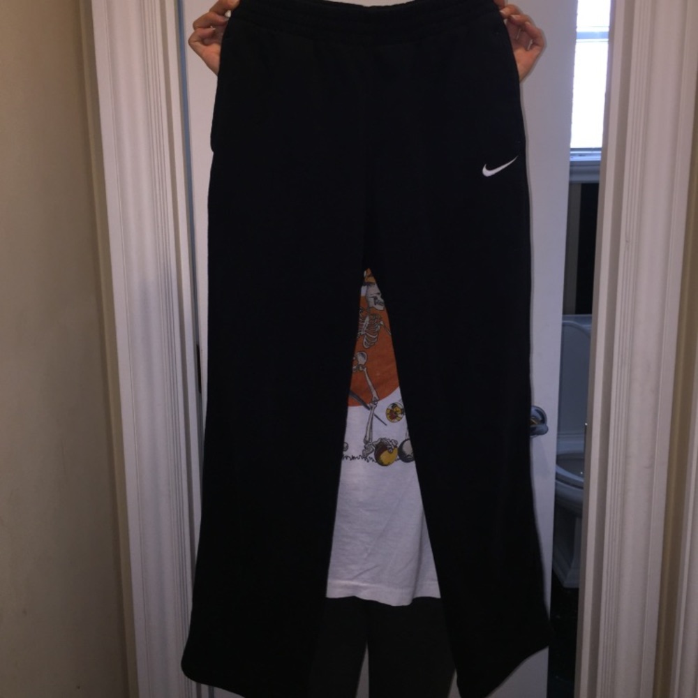 boys Nike sweats
