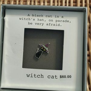 CUTE WITCH CAT PIN