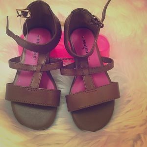 Toddler gladiator sandals