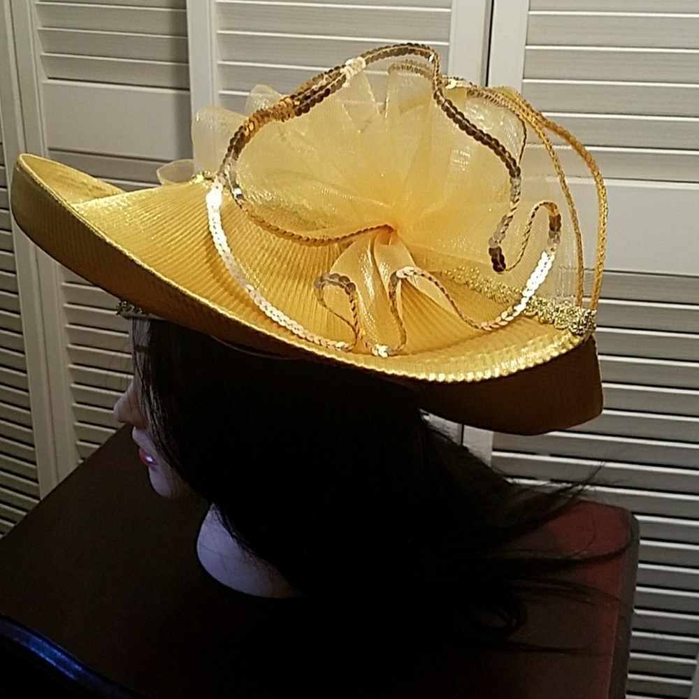 Jazzy Gold Summer Hat - Picture 2 of 7