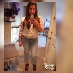 Meet your Posher, Denis anahy