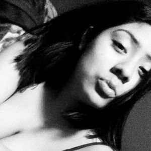 Meet your Posher, Karina