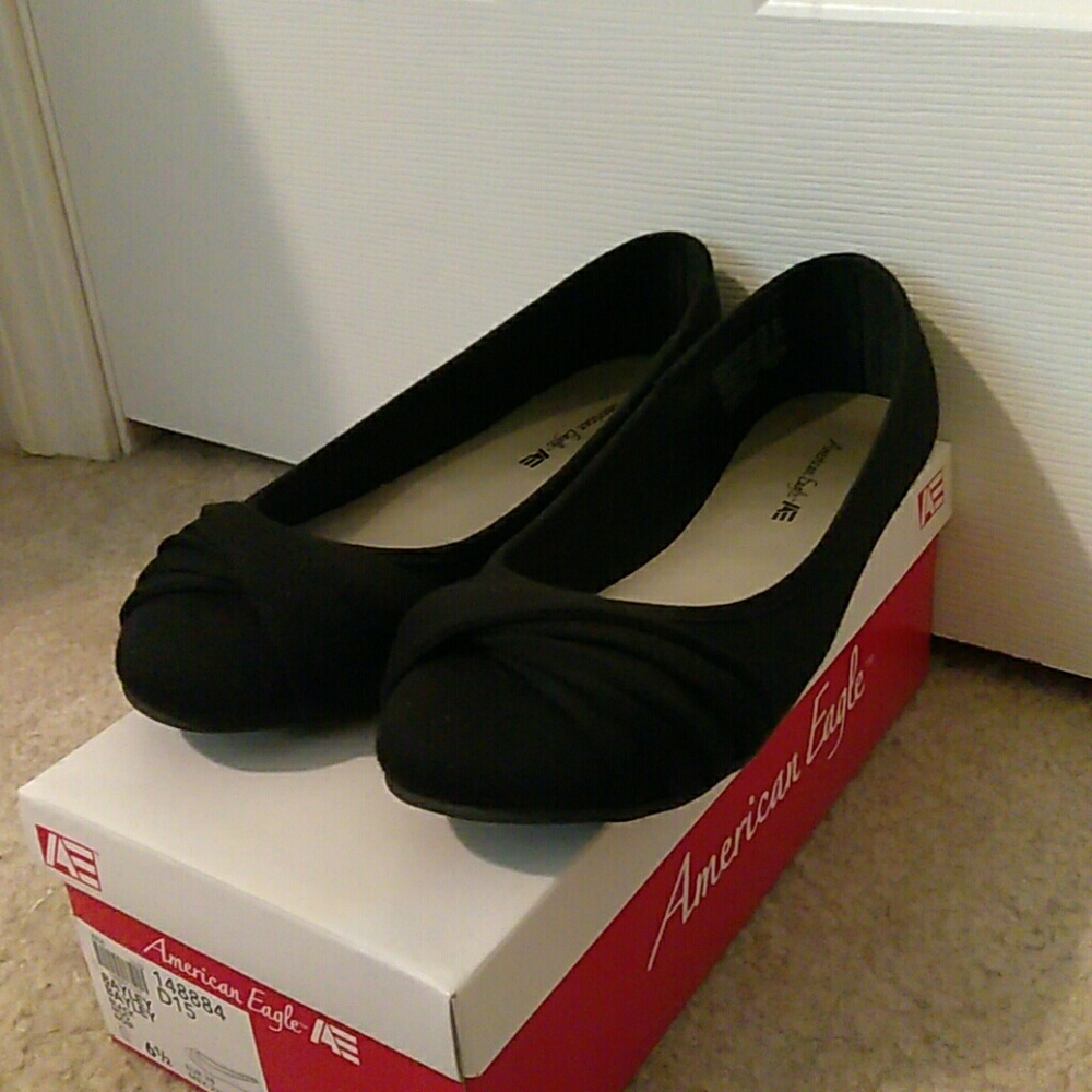 American Eagle Black Flats
