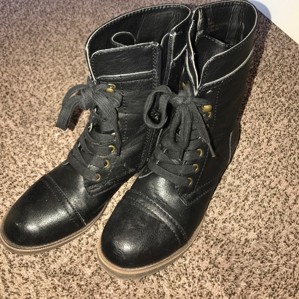 Shoes/boots
