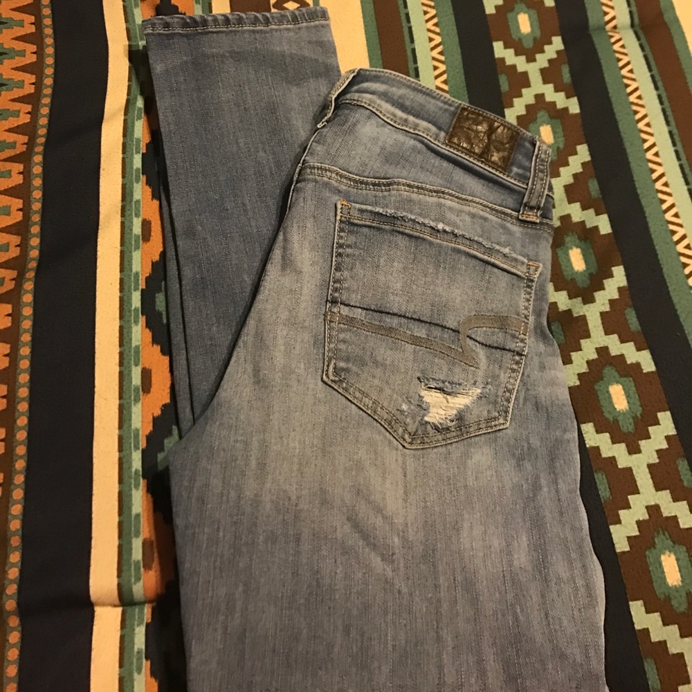 Tomgirl Distressed AE Jeans