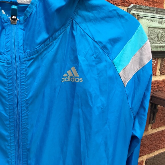 Adidas women's running jacket - Picture 2 of 3