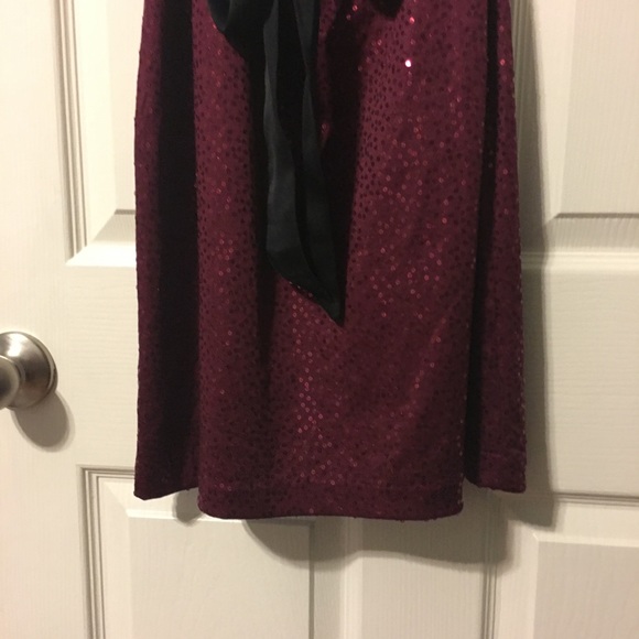 Max and Cleo By BCGC one-shoulder sequin dress - Picture 5 of 8