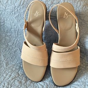 Life Stride Jiffy Stretch Fabric taupe sandal