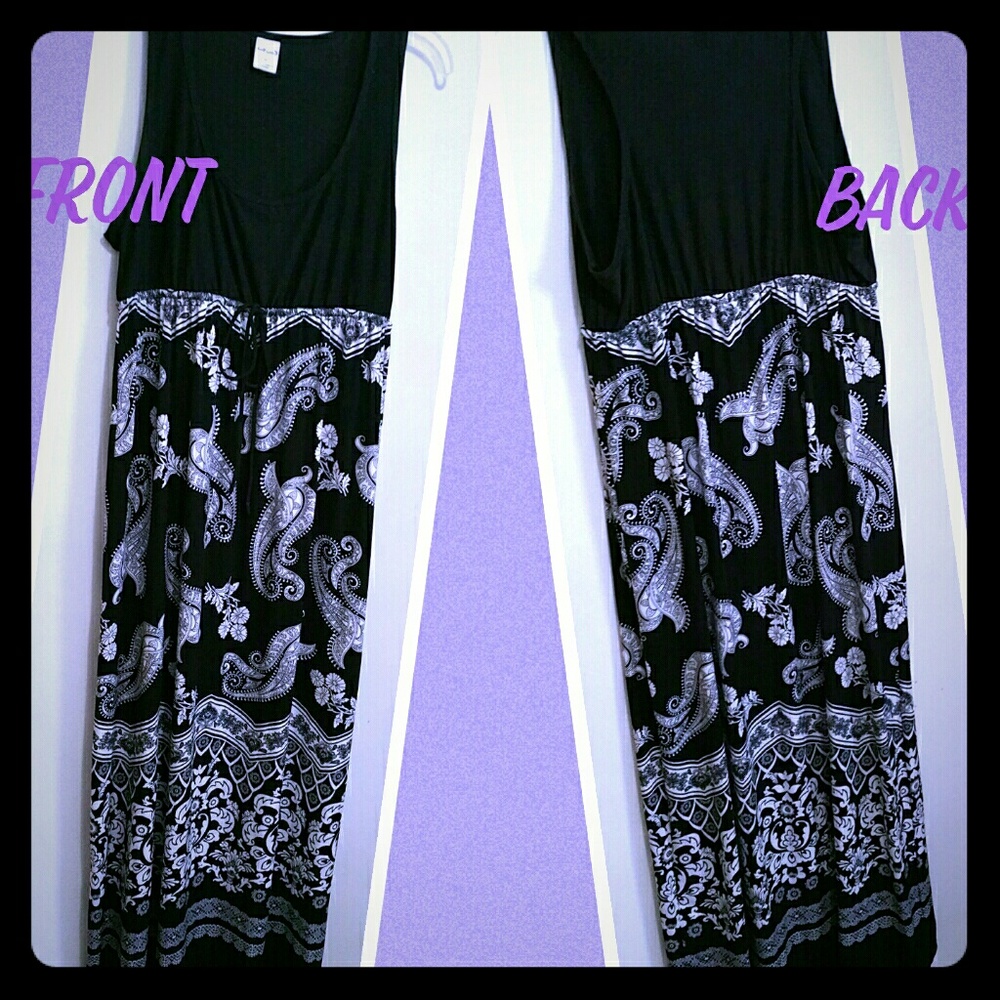 Black and White Paisley Maxi Dress