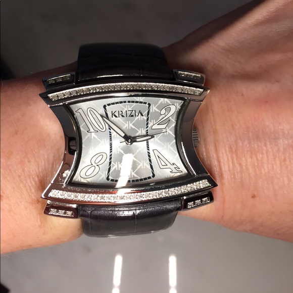 NIB Krizia fine Italian watch with diamond Bezel main image 8