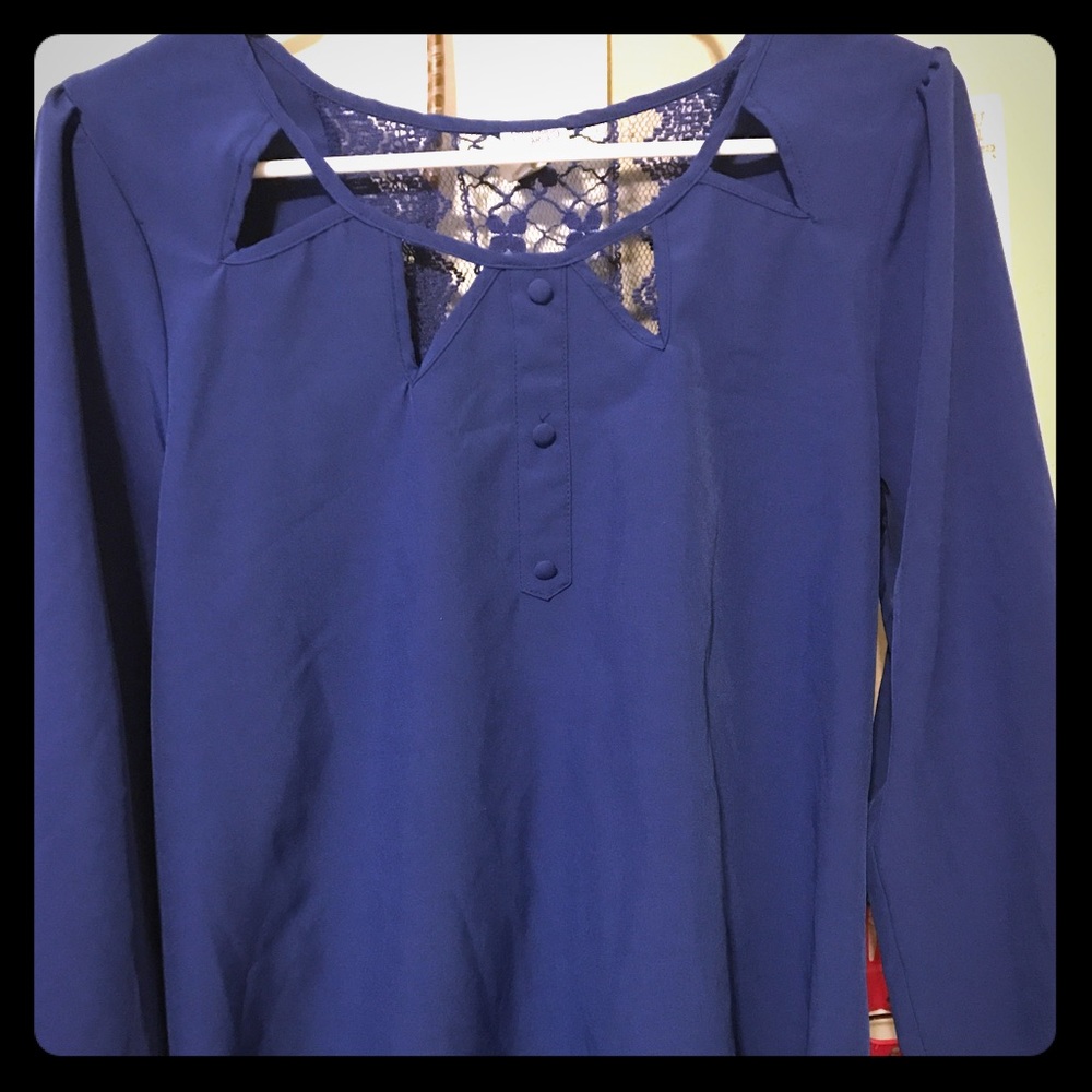 Long sleeve blouse