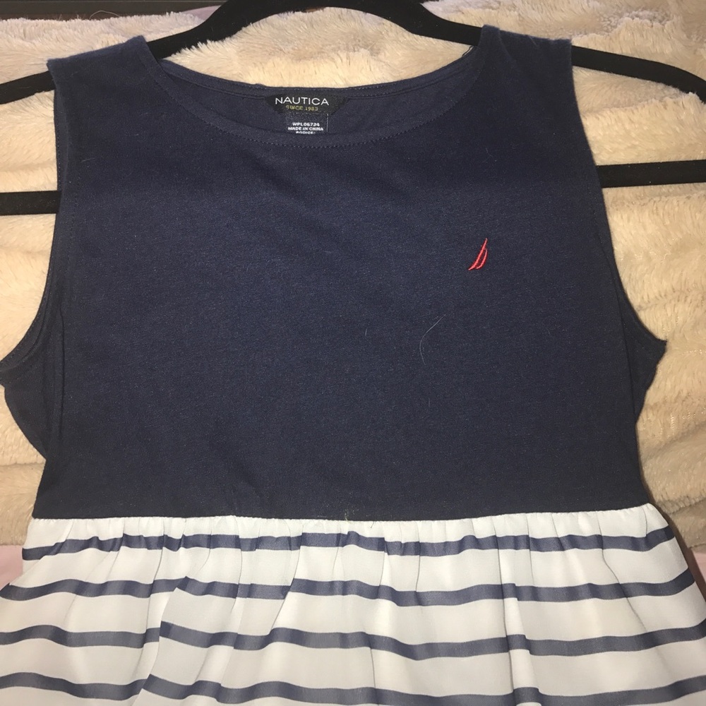 Dress - Picture 2 of 3