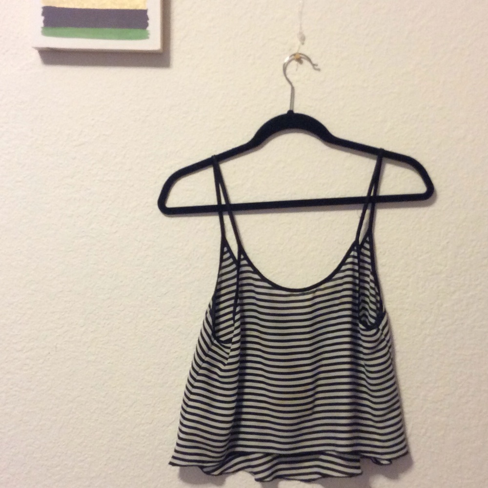 Fun top that can go with a beach day or date night