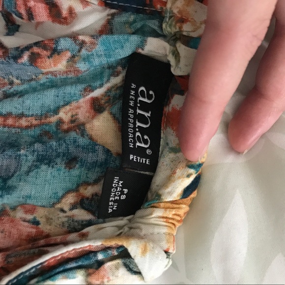 multicolored shirt - Picture 3 of 3