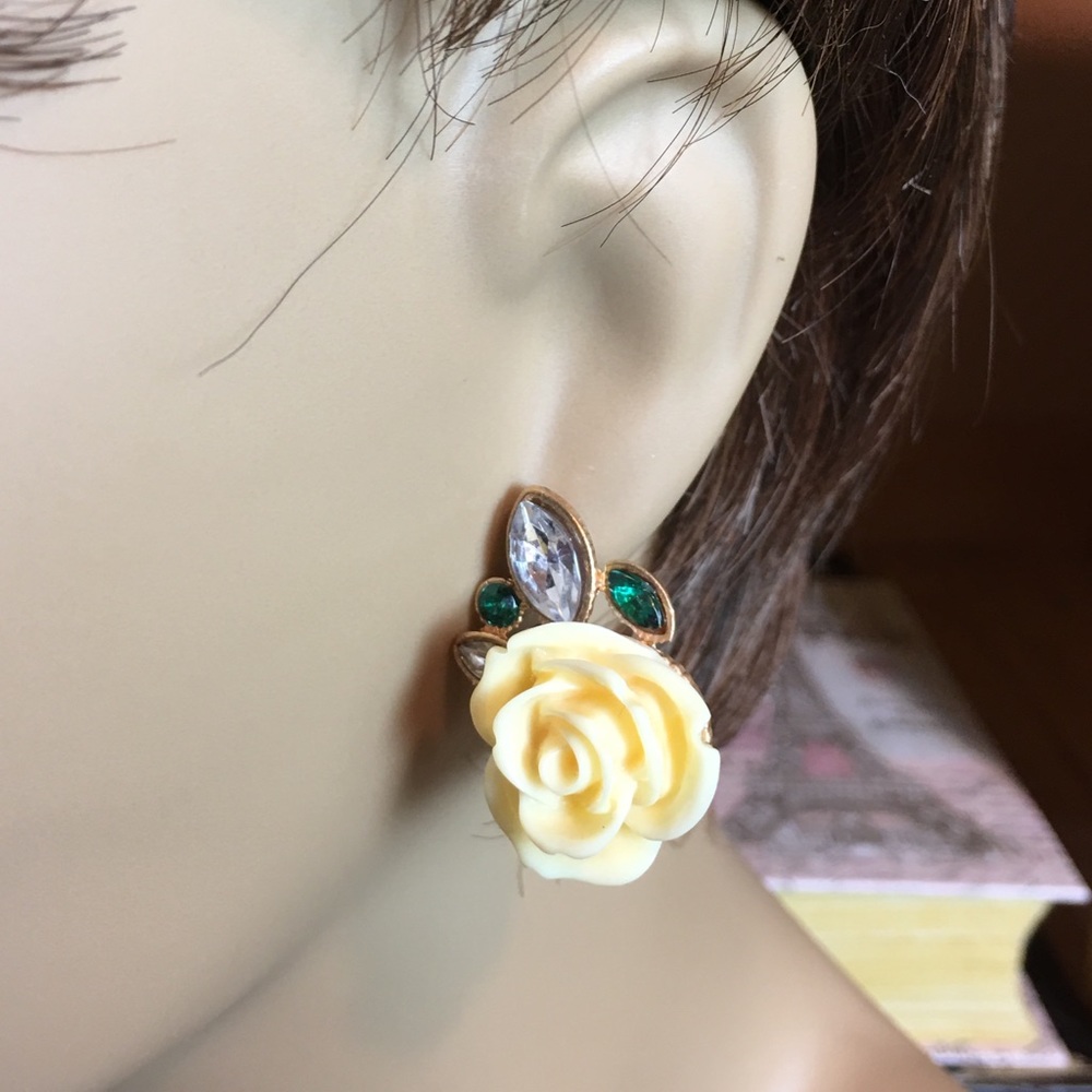 Yellow Rose Earrings HP 7/15 - Picture 2 of 7