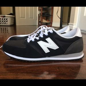 New Balance 420 Black Sz. 9 Mens