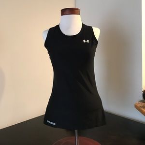 Black under armor form fitting workout tank