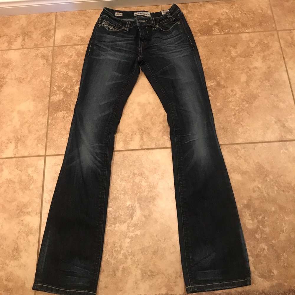 MEK slim boot cut jeans size 26x34