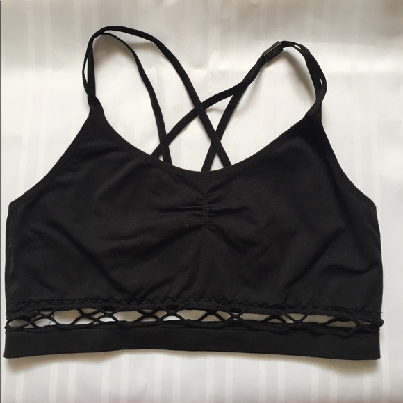 Victoria's Secret Criss Cross Strappy Back Bra - Picture 2 of 5