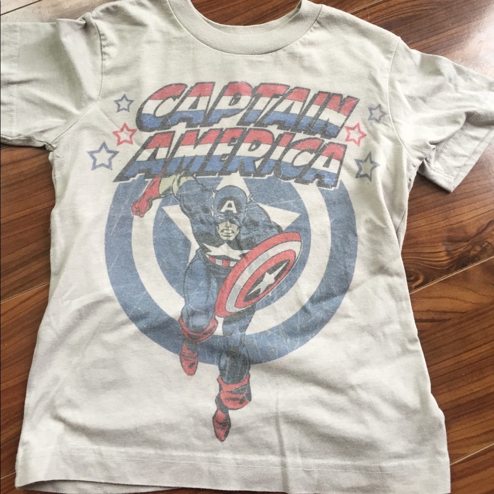 🎉CAPTAIN AMERICA T-SHIRT SALE 🎉